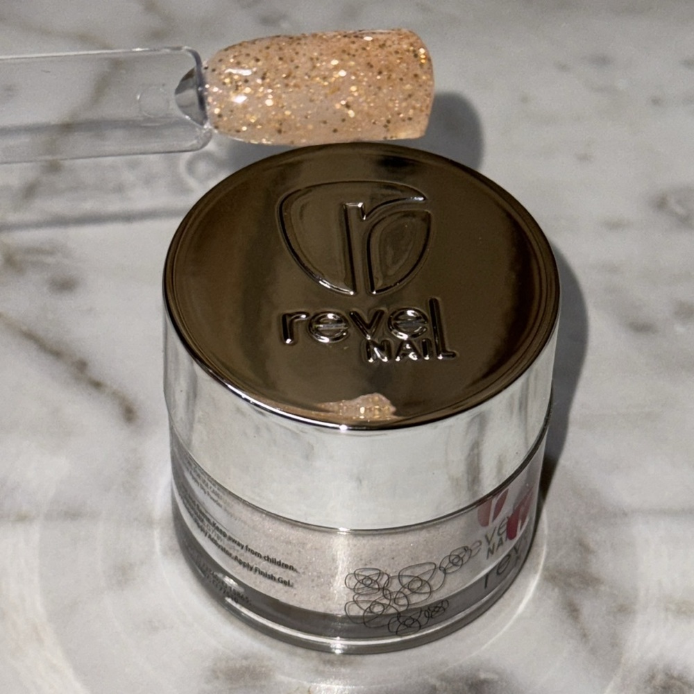 New Revel Nail “D559 Legacy” dip powder
